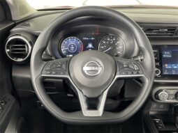 
										Nissan Kicks full									