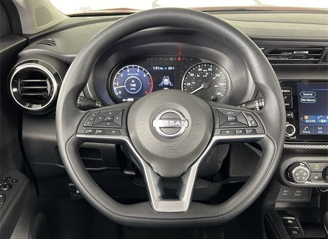 
								Nissan Kicks full									