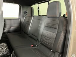 
										Nissan Frontier full									