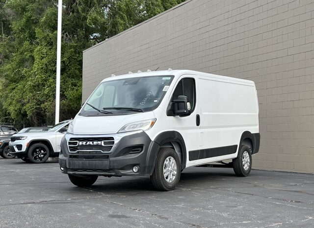 
								Ram ProMaster 1500 full									