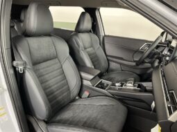 
										Mitsubishi Outlander full									