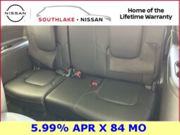 
										Nissan Armada full									