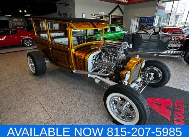 
 Ford 2 door sedan full									