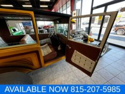 
 Ford 2 door sedan full									