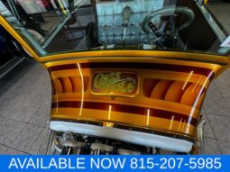 
 Ford 2 door sedan full									
