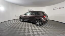 
										Mitsubishi Outlander Sport full									