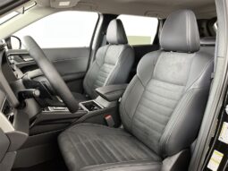 
										Mitsubishi Outlander full									