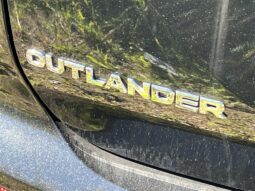 
										Mitsubishi Outlander full									