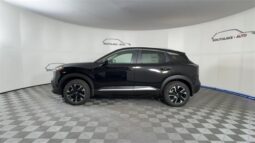 
										Nissan Kicks full									