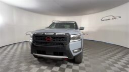 
										Nissan Frontier full									