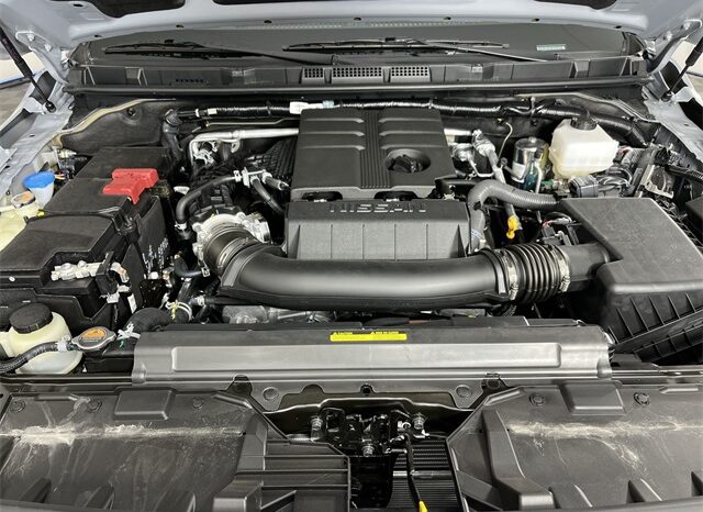 
								Nissan Frontier full									