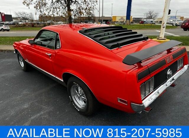 
								Ford Mustang full									