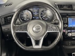 
										Nissan Rogue Sport full									