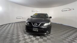 
										Nissan Rogue Sport full									