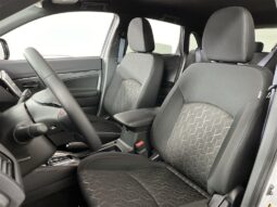 
										Mitsubishi Outlander Sport full									