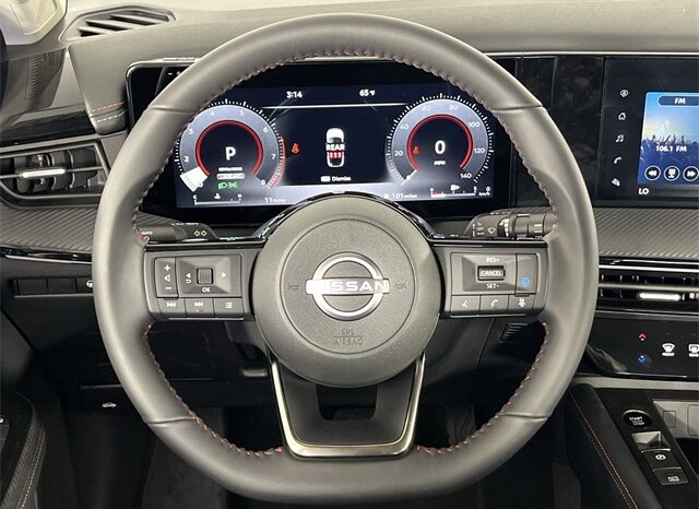 
								Nissan Kicks full									