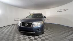 
										Nissan Pathfinder full									