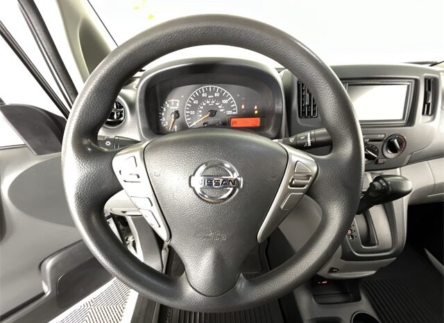 
								Nissan NV200 full									