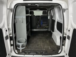 
										Nissan NV200 full									