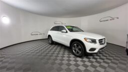 
										Mercedes-Benz GLC full									