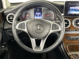 
										Mercedes-Benz GLC full									