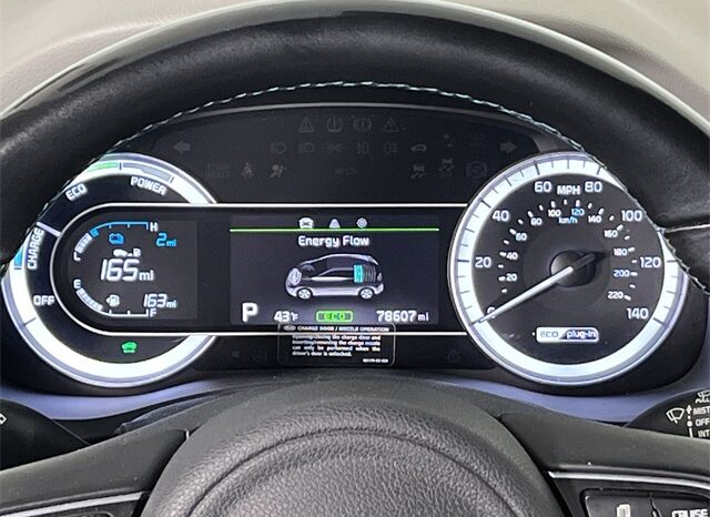 
								Kia Niro Plug-In Hybrid full									