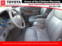 
										Toyota Sienna full									