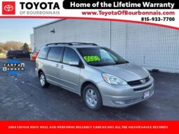 
										Toyota Sienna full									