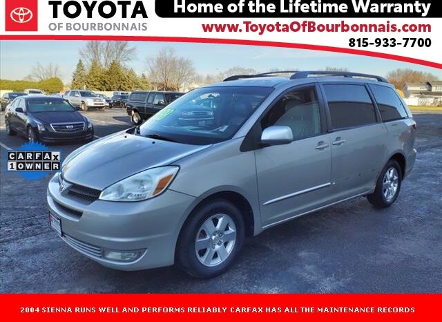 
								Toyota Sienna full									