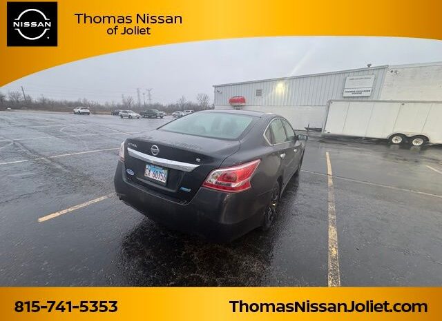 
								Nissan Altima full									