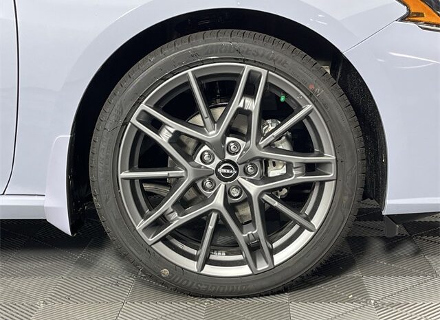
								Nissan Altima full									