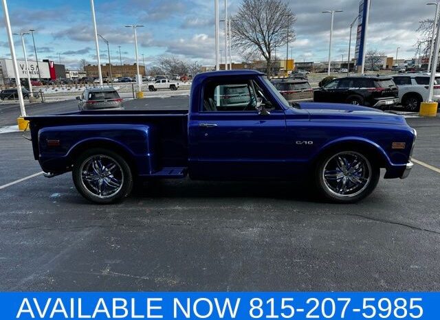 
								Chevrolet C10 full									