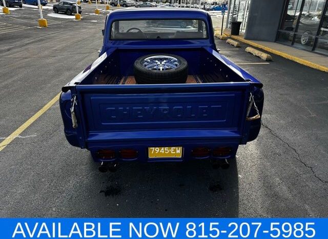 
								Chevrolet C10 full									