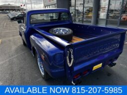 
										Chevrolet C10 full									