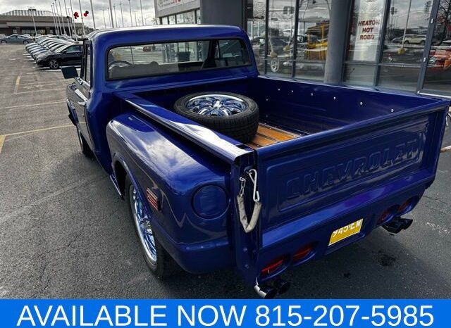 
								Chevrolet C10 full									