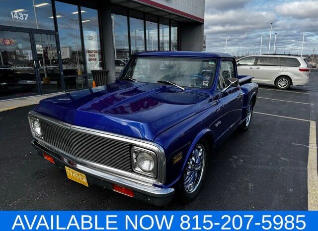 
								Chevrolet C10 full									