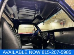 
										Chevrolet C10 full									