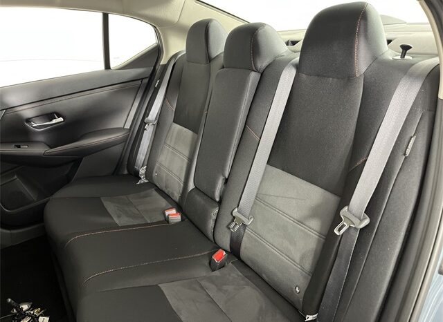
								Nissan Sentra full									