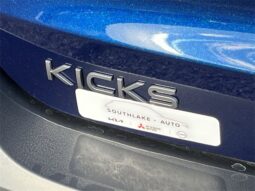 
										Nissan Kicks full									