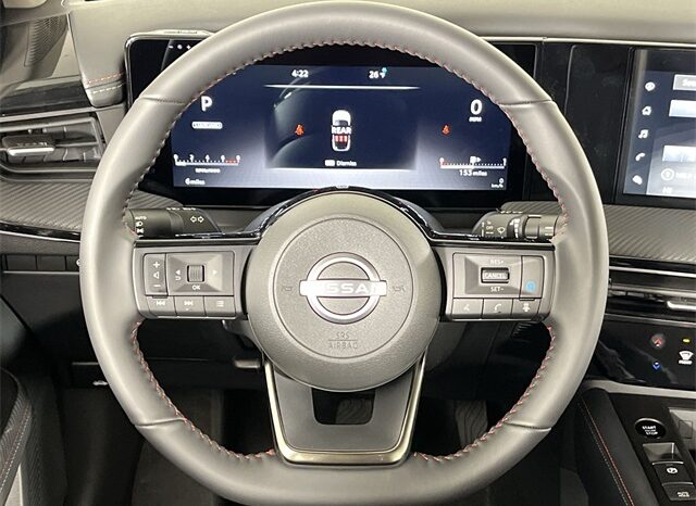 
								Nissan Kicks full									