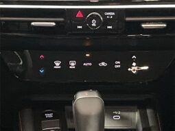 
										Nissan Kicks full									