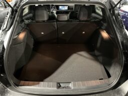 
										Nissan Kicks full									