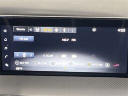 
										Nissan Kicks full									