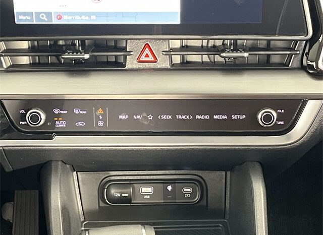 
								Kia Sportage full									