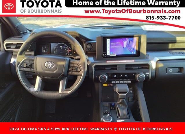 
								Toyota Tacoma full									