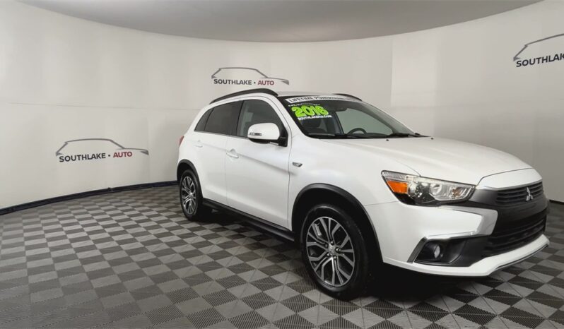 
								Mitsubishi Outlander Sport full									