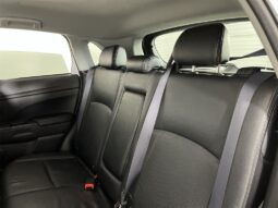 
										Mitsubishi Outlander Sport full									