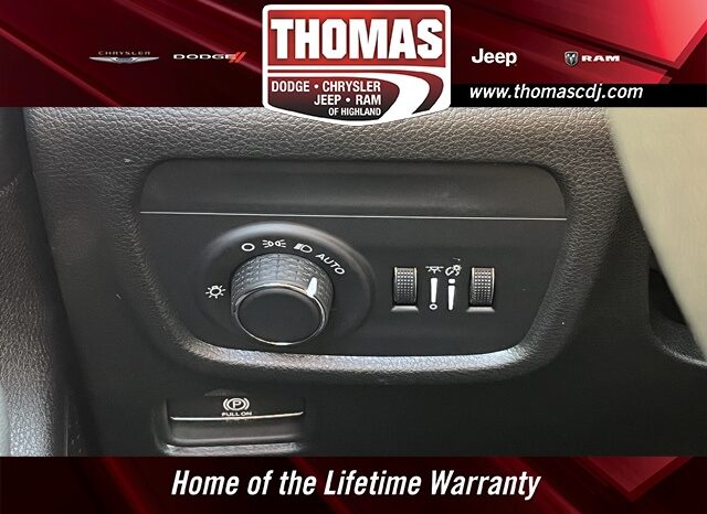 
								Jeep Grand Cherokee full									