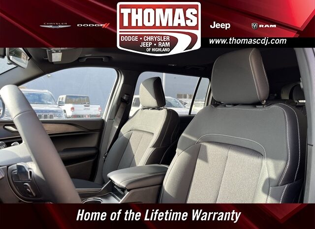 
								Jeep Grand Cherokee L full									