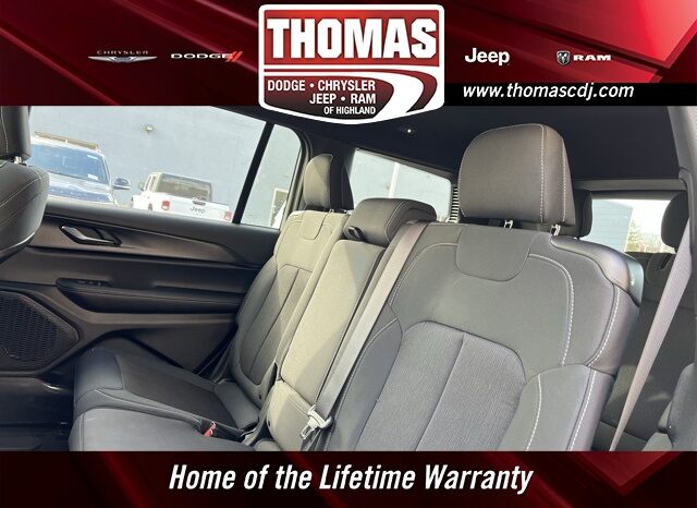 
								Jeep Grand Cherokee L full									